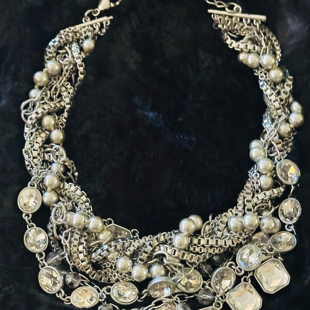 Chloe + Isabel Silver Cream Statement Necklace
